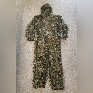 Realtree Pro Series Leafy Camouflage Hooded Suit Coveralls Large/X-Large Men’s